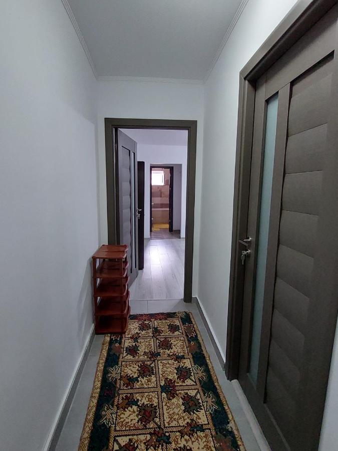 Apartamento Apartament Beatrice Năvodari Exterior foto